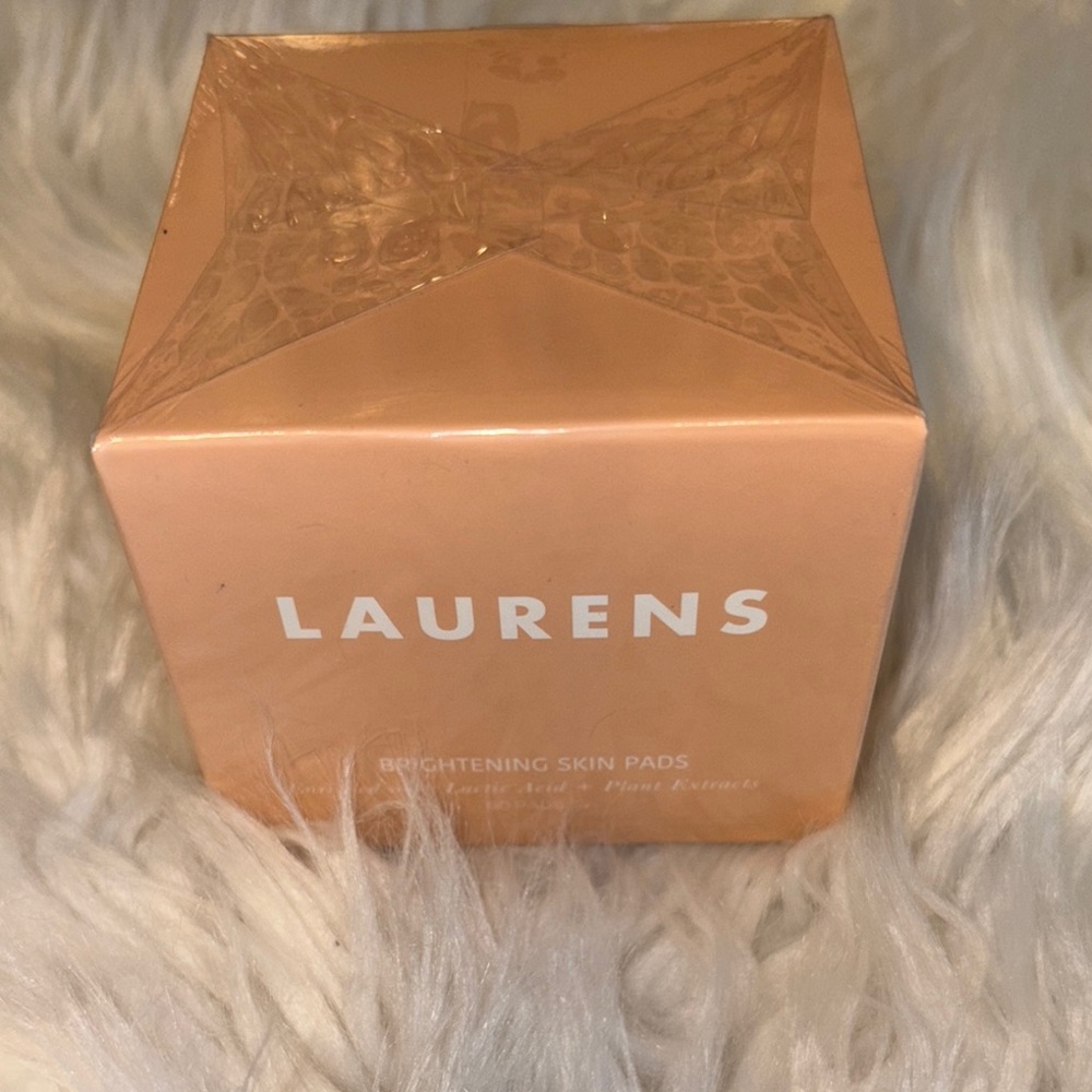 Orange Peel Skincare Cube Laurens